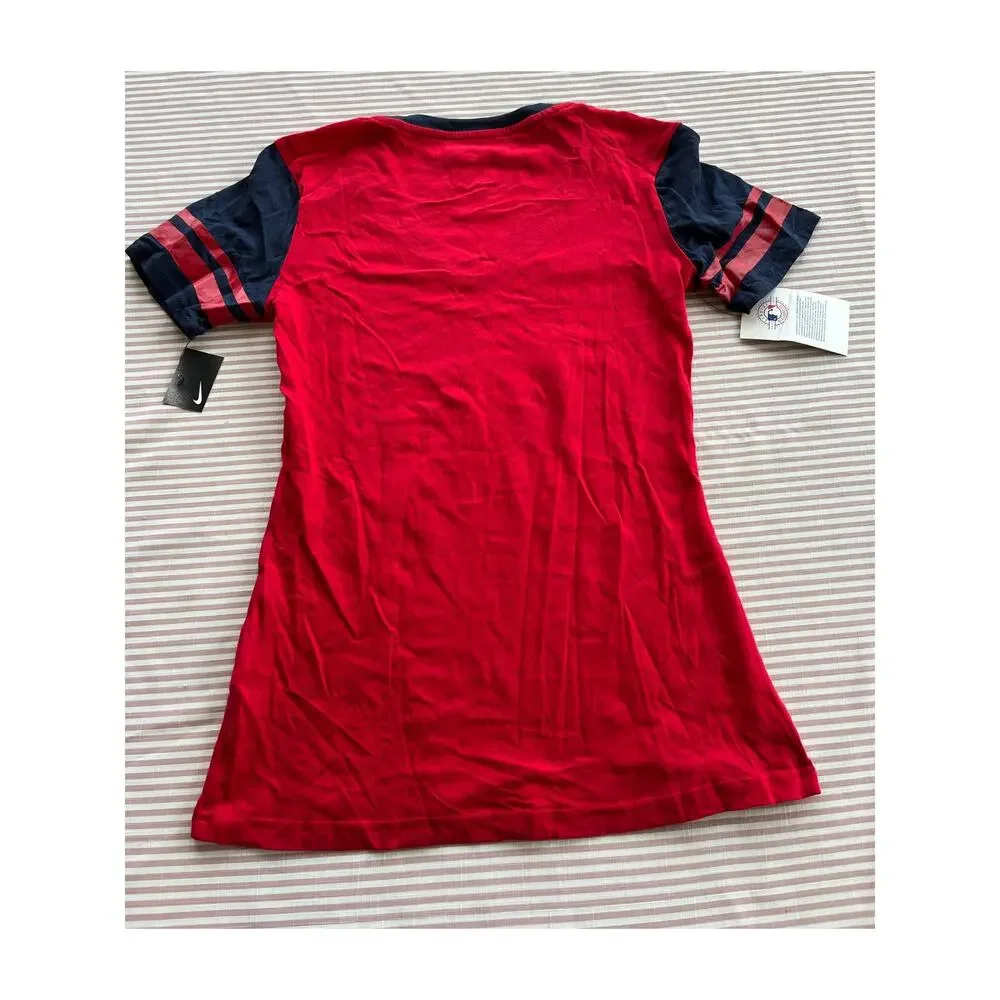 Nike Women's St. Louis Cardinals V-Neck T-Shirt Red Size S Baseball MLB Athletic